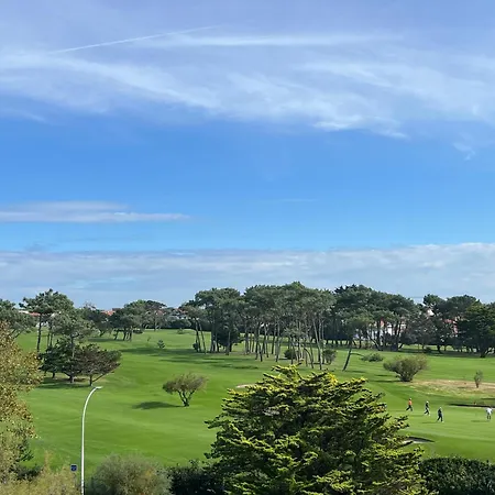 Apartment Prive Standing -le Regina Et Golf- *