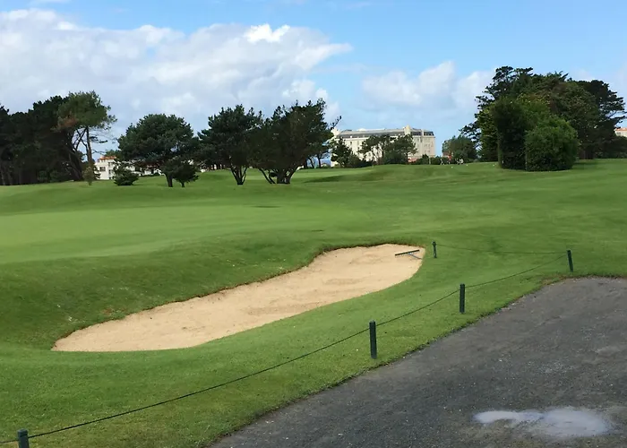 Prive Standing -le Regina Et Golf- Lägenhet *